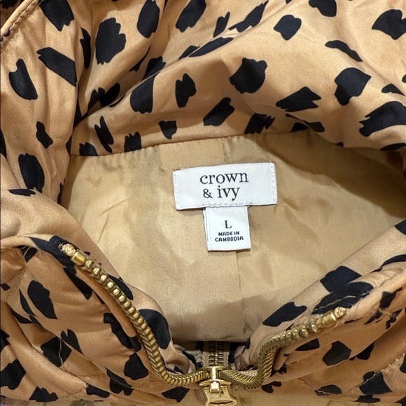 Crown & Ivy Animal Print Vest Size Large - Picture 2 of 5